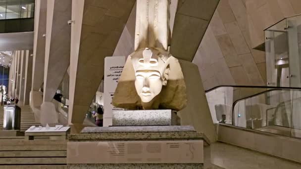 Gíza Egypt Dubna 2024 Interiér Velkého Egyptského Muzea Gem Archeologické — Stock video