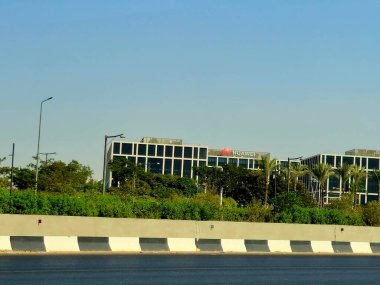 Kahire, Mısır, 16 Ağustos 2024: Huawei Technologies Co., Ltd, merkezi Bantian, Longgang District, Shenzhen 'de bulunan çok uluslu dijital iletişim teknolojisi holdingi.