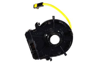 Dönen bir eksende enerji depolayan otomobiller için hava yastığı spiral şeklinde düz bir kablo yarasından oluşur, spiral yaralı özel bir sarmal elektrik iletkeni.