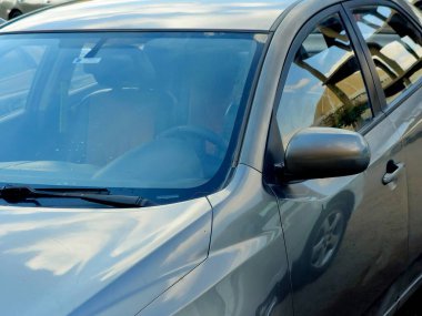 Kahire, Mısır, 15 Kasım 2024: KIA Cerato Sedan, 2003 yılından beri Güney Koreli üretici Kia tarafından üretilen kompakt bir otomobil, Kia Corporation eski adıyla Kyungsung Precision Industry