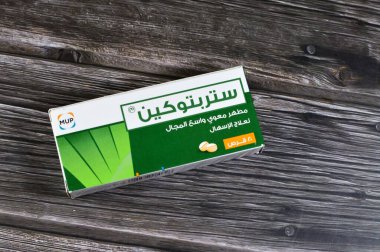 Kahire, Mısır, 27 Kasım 2024: Streptoquin tabletleri, ishal ve bağırsak enfeksiyonlarında kullanılan gastrointestinal sorunların etkili tedavisi, bakterilerle mücadele ve GIT iltihabının azaltılması