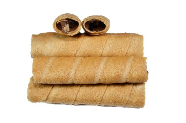 Fındıklı çikolata ezmesi kremalı rulo gofretler, fındıklı çikolata kremalı gofretler, kremalı çıtır çıtır gofret bisküviler, çay ve kahveyle tatlı atıştırmalıklar.