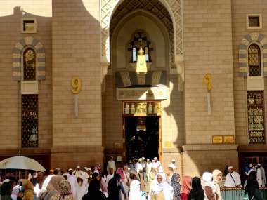 Medine, Suudi Arabistan, 26 Haziran 2024: Peygamberin Camii 'nin dışı veya iki kutsal caminin koruyucusunun yetki alanına giren büyük bir hac alanı olan El-Medine El Nabawi.