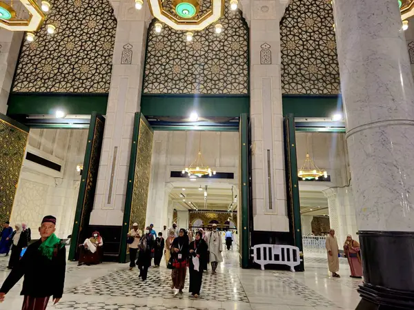 Mekke, Suudi Arabistan, 22 Haziran 2024: Büyük Kutsal Makkah Camii 'nin ayrıntıları, İslam' ın en önemli camii, Mekke 'deki Kabe' yi çevrelemektedir.