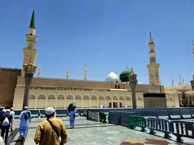 Medine, Suudi Arabistan, 26 Haziran 2024: Peygamberin Camii 'nin dışı veya iki kutsal caminin koruyucusunun yetki alanına giren büyük bir hac alanı olan El-Medine El Nabawi.