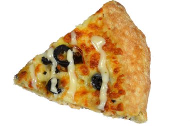 Hindi dilimli çiftlik pizzası dilimlenmiş hindi parçaları, siyah mantarlı mozzarella peyniri, zeytinyağı, taze otlar, çiftlik sosu, domates sosu, İtalyan mutfak pizzası, seçici odak noktası.
