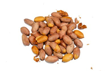 Fıstık, fıstık (Arachis hipogaea), yer fıstığı, yer fıstığı, yer fıstığı, yer fıstığı, bezelyesi pindar veya maymun fındığı, tropik ve subtropik bölgelerde yaygın olarak yetişen, yenebilir tohumları için yetiştirilen bir baklagildir.