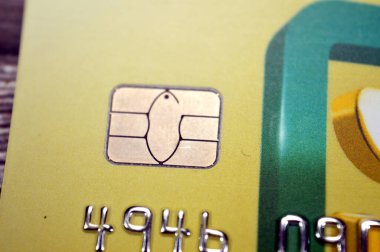 Kahire, Mısır, 16 Mayıs 2025: Mısır Ulusal Bankası Al Ahly kablosuz kredi kartı bankacılık hizmetleri, NBE, ülkenin en büyük bankası olan Mısır 'da Haziran 1898' de kurulmuş bir banka.