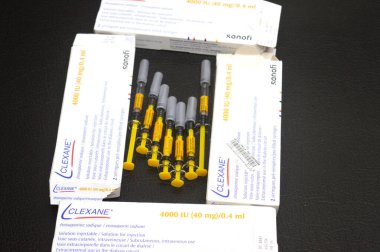 Kahire, Mısır, 16 Eylül 2025: Clexane Enoxaparin sodyum by Sanofi, bir antikoagülan ilacı (kan inceltici), derin ven trombozu (DVT) ve akciğer embolisi (PE)