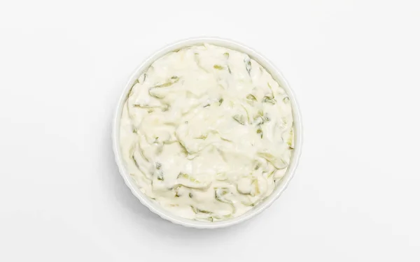 Geïsoleerde Traditionele Griekse Yoghurtsaus Tzatziki Dressing Witte Kom Gemaakt Van — Stockfoto