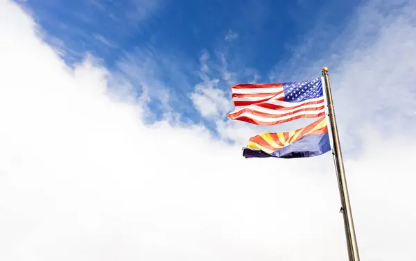 Design Waving American Usa Flags Flag Arizona State Flagpole Background — Stock Photo, Image