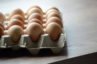 Pakette taze yumurta var.