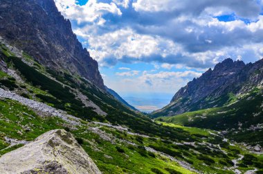 Dağların güzel manzarası