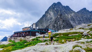 Terryho Chata 'nın dağ sırası, Yüksek Tatra dağı, Slovakya