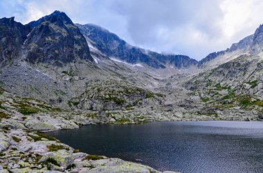 Dağların güzel manzarası, doğa