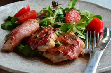 Saltimbocca alla romana hazırlanması