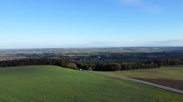 Göl yüzeyinden sabah görüşü, Dolni Benesov, Opava, Silesia, Çek, Manzara, Drone View
