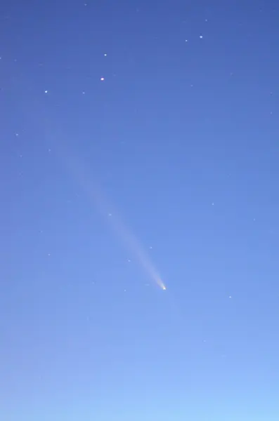 Çekçe, Silezya, Hnevosice, 15 Ekim 2024: astroloji fotoğrafı Tsuchinshan-ATLAS (C / 2023 A3)