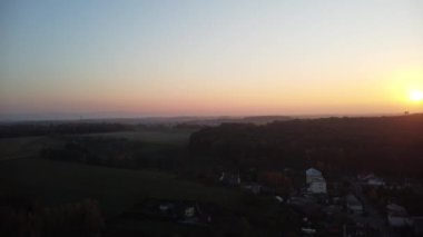 kırsal alanlar üzerinde güzel gündoğumu