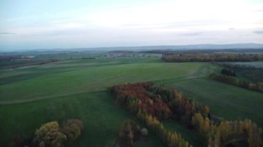 Güzel kırsal alanın havadan görünüşü