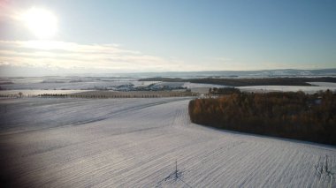 Kışın yolun havadan görünüşü