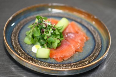 Somon balığı, Japon yemeği.