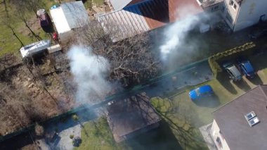 Ateşten duman çıkıyor..