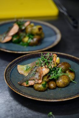 Balık Fırında patates ile