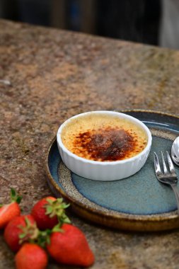 Lezzetli ve taze pişmiş tatlı