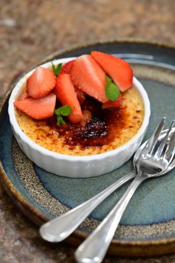 Tatlı yemeğinin mutfak fotoğrafı.