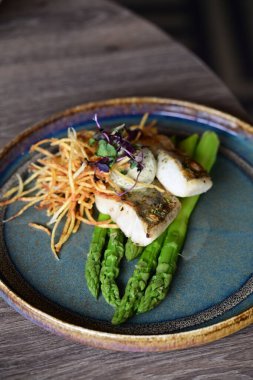 Sebzeli ızgara balık