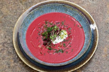 Pancar kremalı çorba