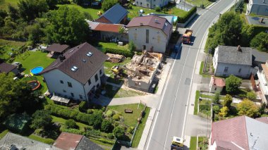 Czech 'teki küçük bir kasabanın havadan görünüşü