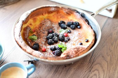 Tabakta yaban mersinli cheesecake