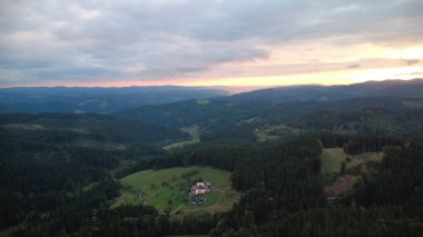 Dağların güzel manzarası