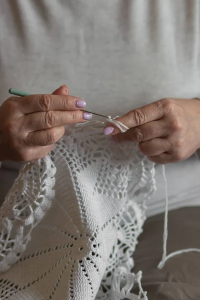 Old Womans Hands Knitting Crochet Hook Grandma Crocheting White Thread — Stock Photo, Image