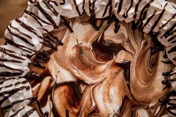 Tort Ciocolată Fundalul Bezelei — Fotografie, imagine de stoc