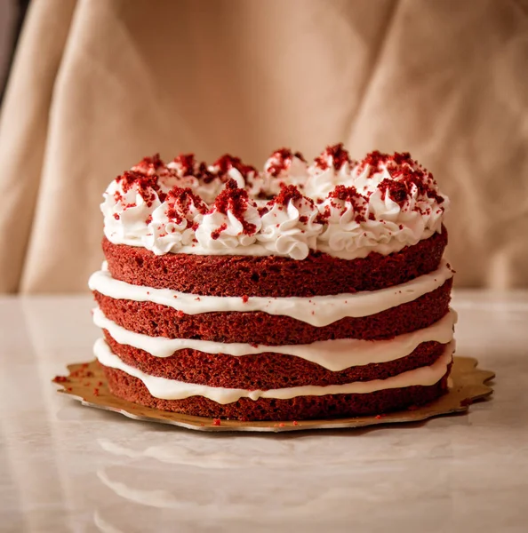 Νόστιμο Κόκκινο Βελούδο Κέικ Κρέμα — Φωτογραφία Αρχείου
