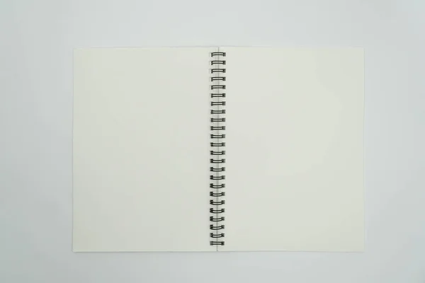 Blank Spring Note White Background — Stock Photo, Image