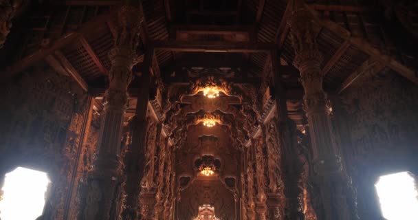 Interior Santuário Verdade Prasat Sut Tum Belo Templo Madeira Beira — Vídeo de Stock