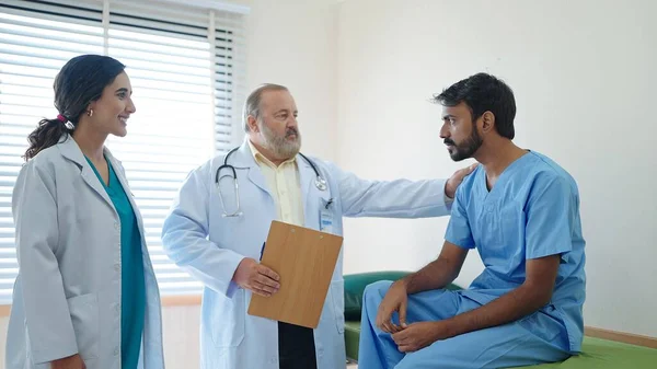Hispanic Latino Woman Doctor Senior Male Doctor Giving Hope Encourage — Stock Photo, Image