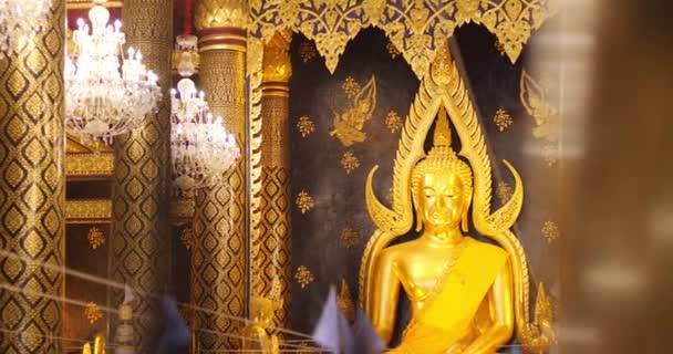 Grande Estátua Dourada Buda Estátua Buda Wat Phra Sri Rattana — Vídeo de Stock