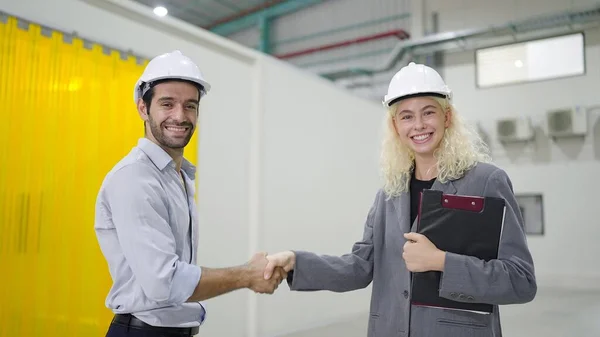 Happy Engineers Man Women Colleague Having Shaking Hands Together Success — Stock Photo, Image