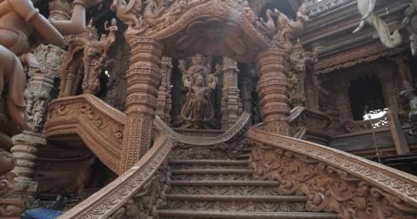 Santuario Interior Verdad Prasat Sut Tum Hermoso Templo Madera Junto — Vídeos de Stock