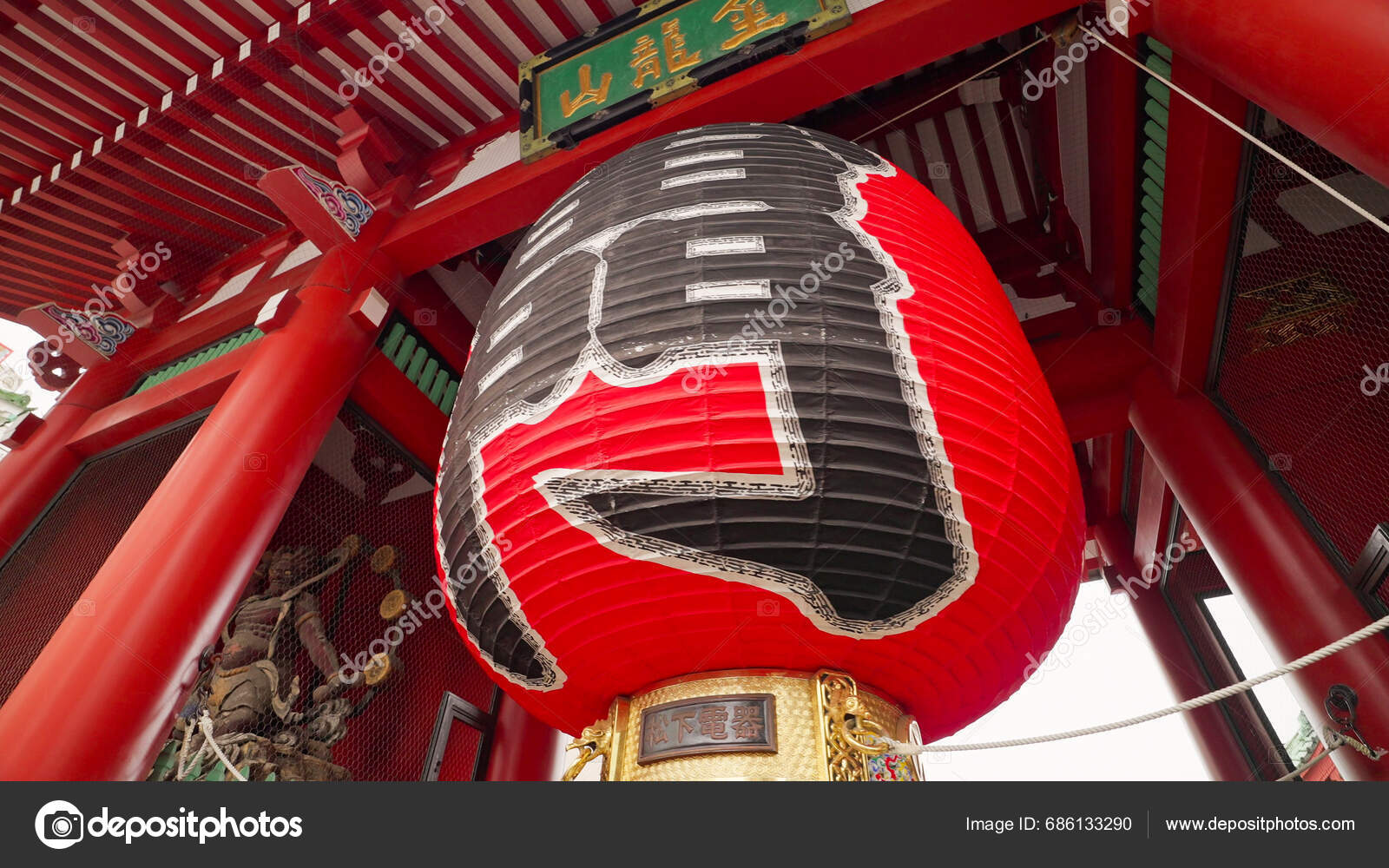 tokyo-japan-october-2023-kaminarimon-gate-senso-temple-asakusa-taito