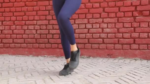 Video Focusing Woman Legs Doing March Place Workout Exercise — Stock Video