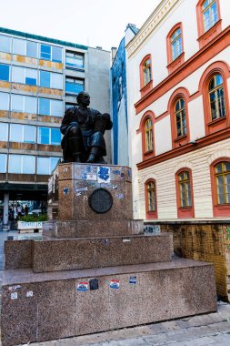 BELGRAD, SERBIA - ECTOBER 06, 2022: Peter II Petroviç Njegos anıtı - Karadağ 'ın 1830-1851 yılları arasındaki hükümdarı.