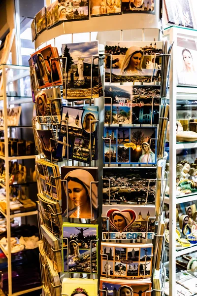 Medjugorje Bosnien Und Herzegowina Oktober 2022 Postkarten Geschäft Mit Religiösen — Stockfoto