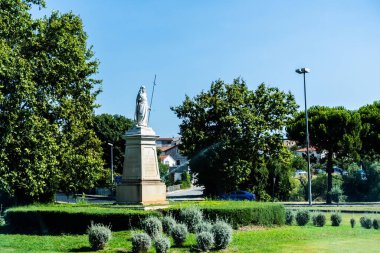 SOLİN, CROATIA - 28 EKİM 2022: 1900 'den İsa Anıtı.