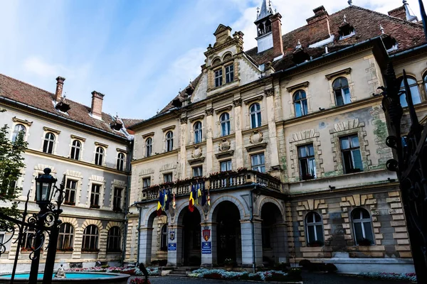 stock image SIGHISOARA, ROMANIA - SEPTEMBER 23, 2022: Sighisoara city hall building. Transylvania.